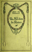 Un nid dans les ruines