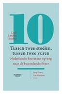 Tussen twee stoelen, tussen twee vuren. Nederlandse literatuur op weg naar de buitenlandse lezer